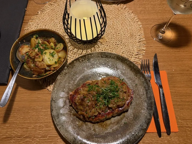 Teller mit Essen